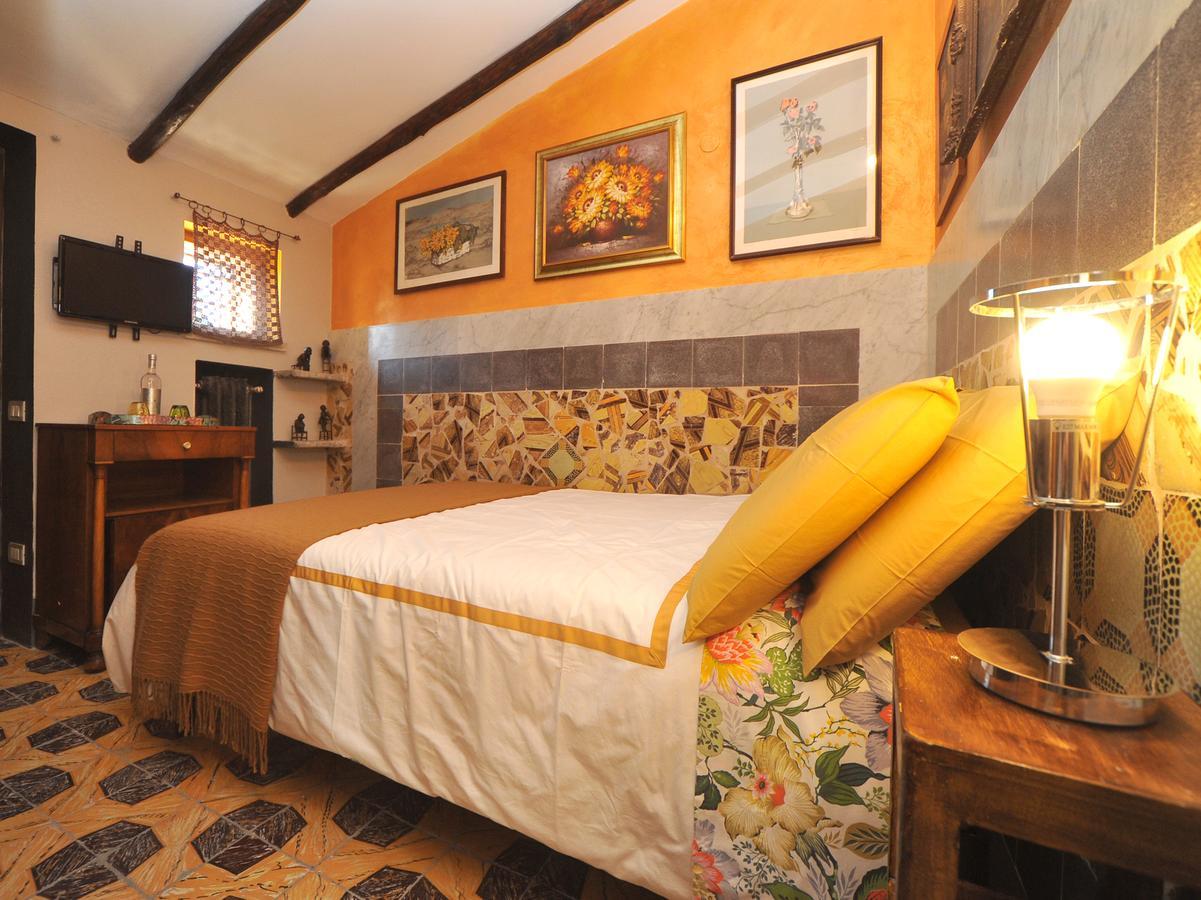 La Canonica Dei Fiori - Anna Fendi Country House Ronciglione (Viterbo) Exterior foto