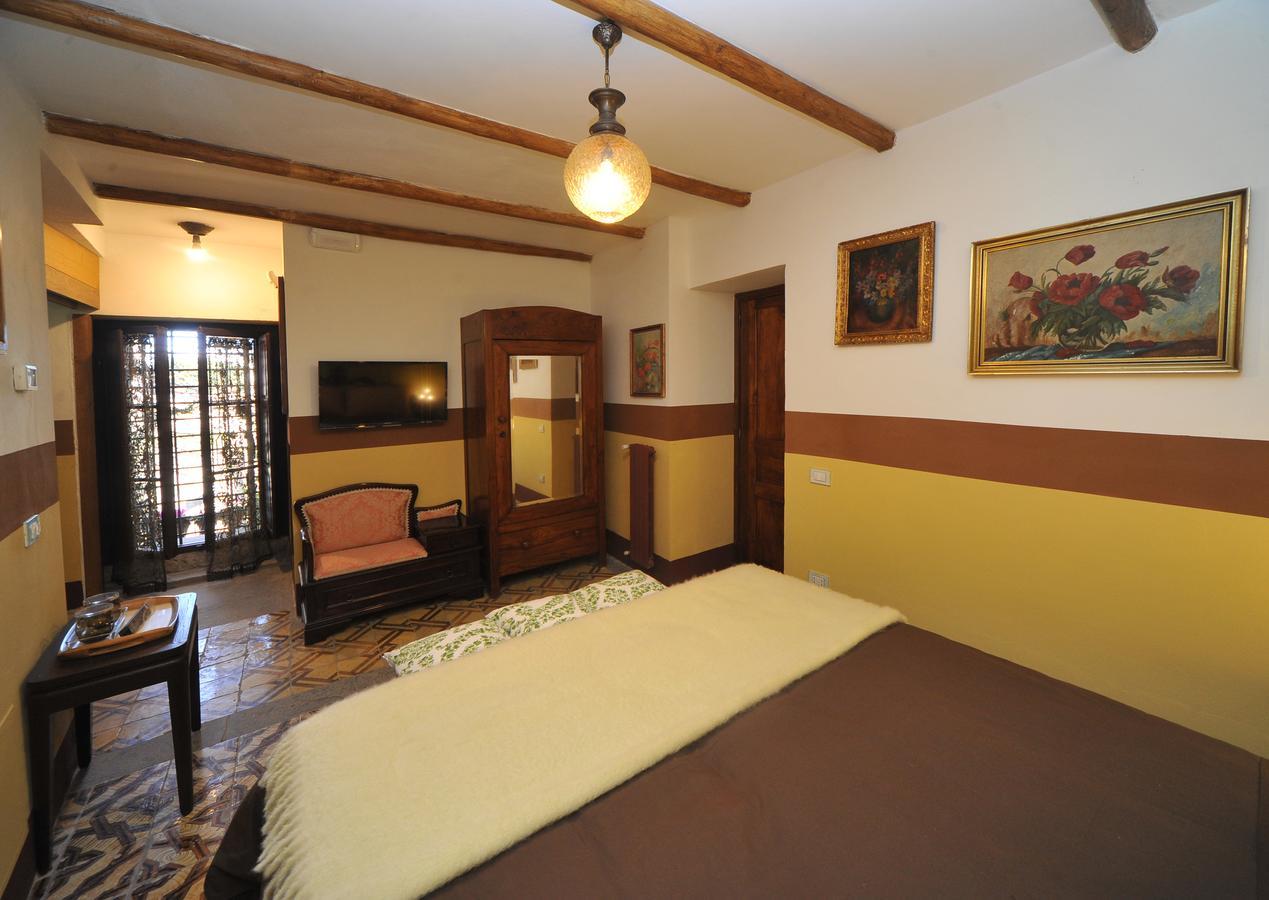 La Canonica Dei Fiori - Anna Fendi Country House Ronciglione (Viterbo) Exterior foto